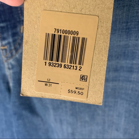 NWT Levi Classic Wide-Leg Crop - Picture 10 of 16